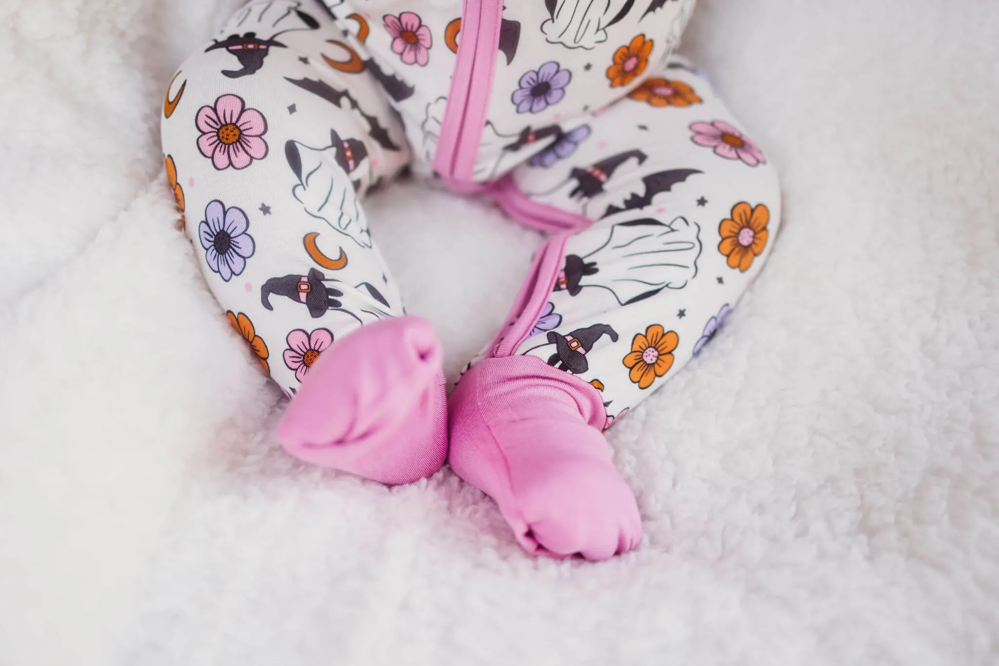 𝐒𝐀𝐋𝐄! 𝟓𝟎% 𝐎𝐅𝐅! Bamboo Baby Pajamas - Double Zipper - Longies - Spookies