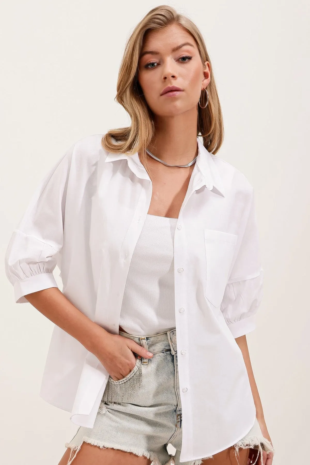 20213 oversize kisa kol basic gömlek