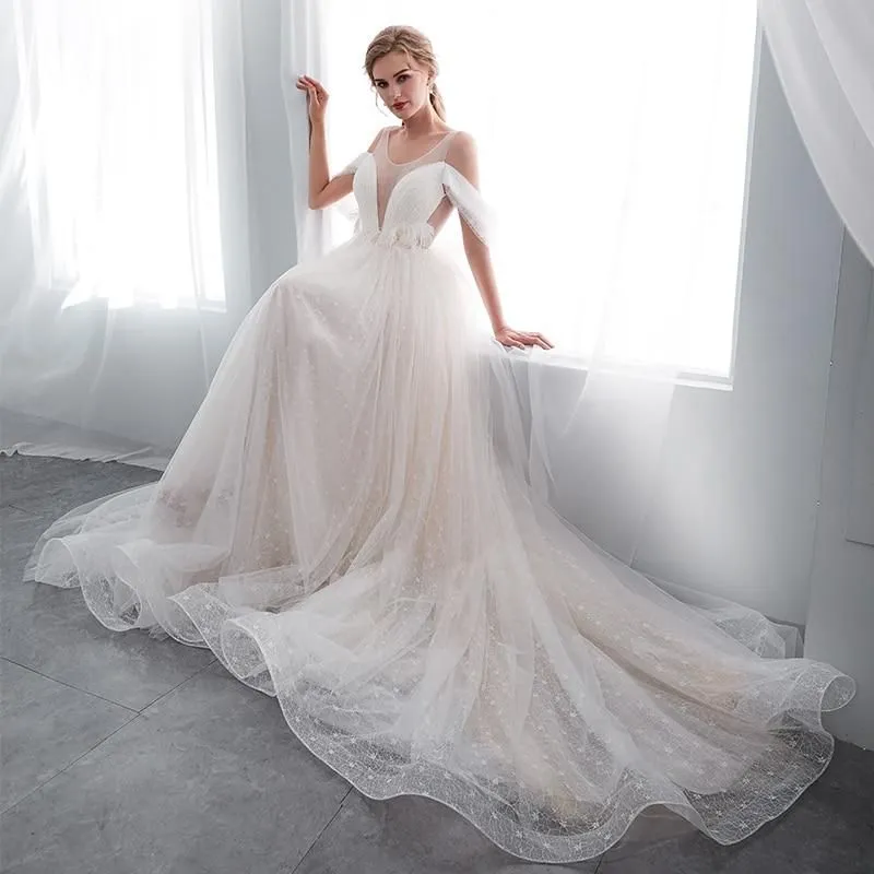 Princess A-line Wedding Dresses with Jewel Neck